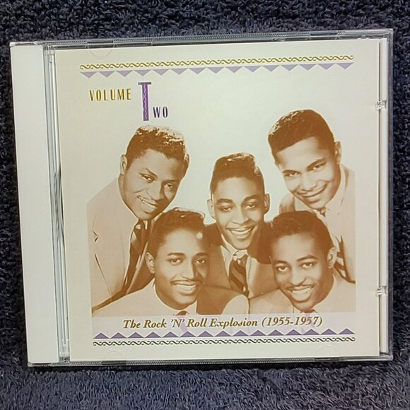 VINTAGE ORIGINAL  DOO WOP BOX SET ( NUMBER 1 ) COMPACT DISCS  AND BOOK - Picture 6 of 11